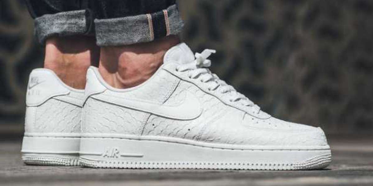 Simplicity Unleashed: Nike Air Force 1 07 WMNS Triple White