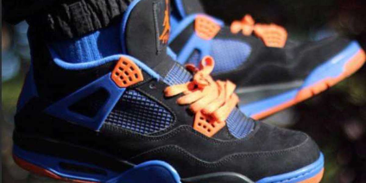 Air Jordan 4 Retro Cavs: Halloween Sale