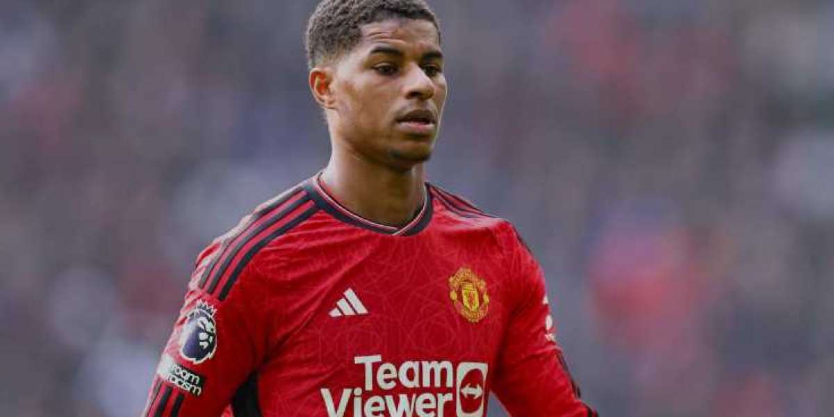 Rashford stays at Man Utd - Ten Hag